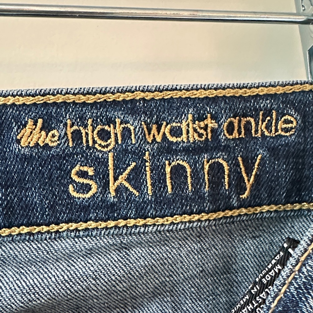 7 For All Mankind Dark Blue Distressed Skinny Jeans - Picture 2 of 6